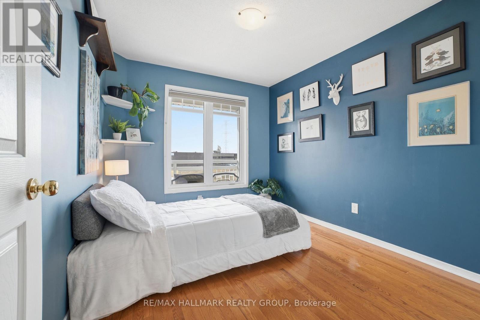 121 Corinth Private, Ottawa, Ontario  K2E 0A8 - Photo 18 - X12969152