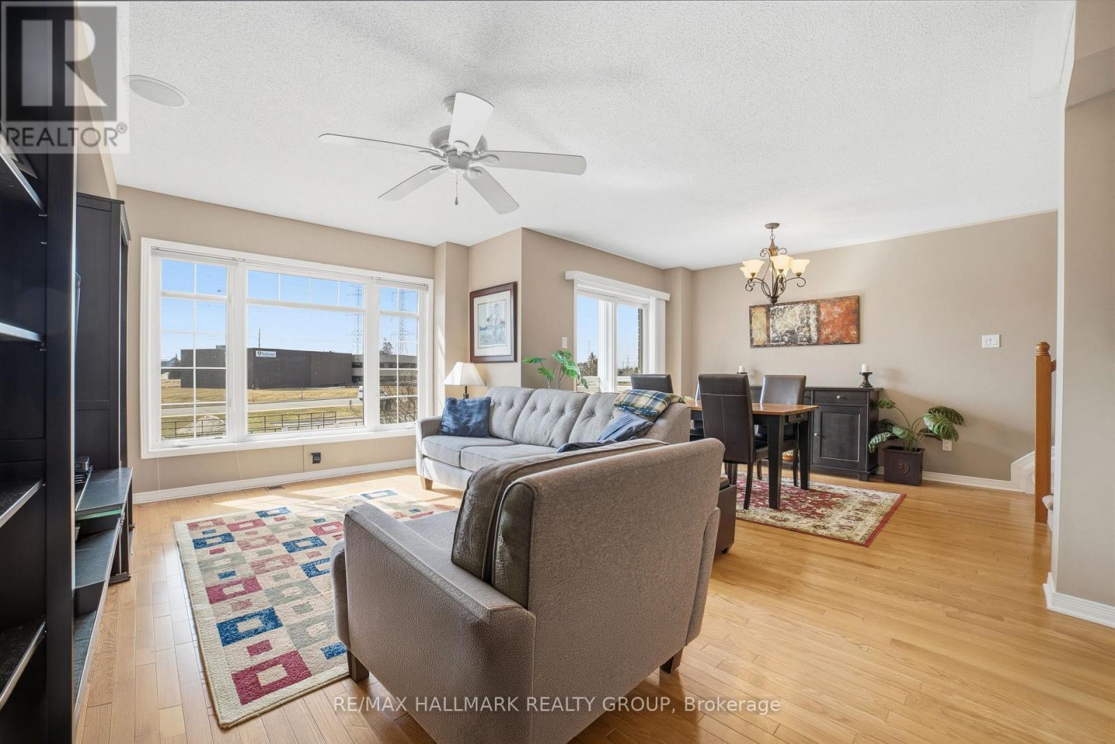 121 Corinth Private, Ottawa, Ontario  K2E 0A8 - Photo 9 - X12969152