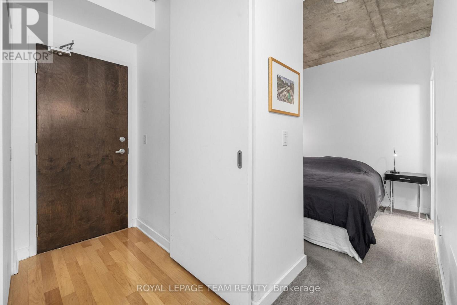 1207 - 179 George Street, Ottawa, Ontario  K1N 1J8 - Photo 4 - X12969154