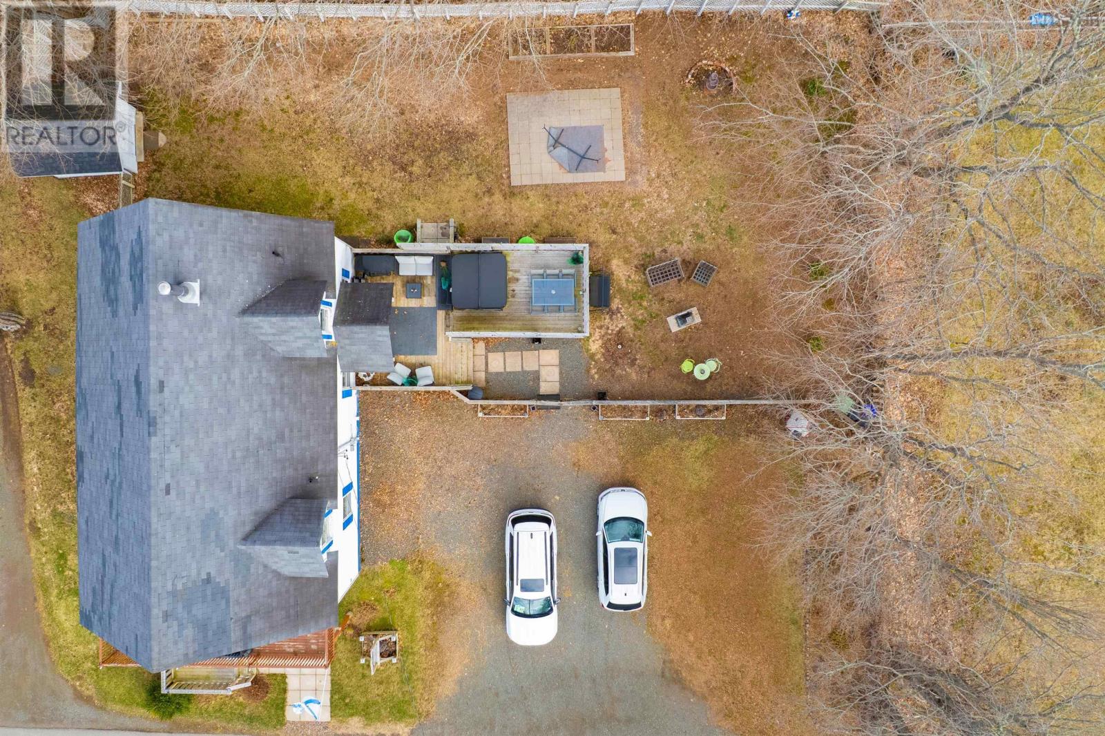 33 Pleasant Street, Parrsboro, Nova Scotia  B0M 1S0 - Photo 4 - 202606512