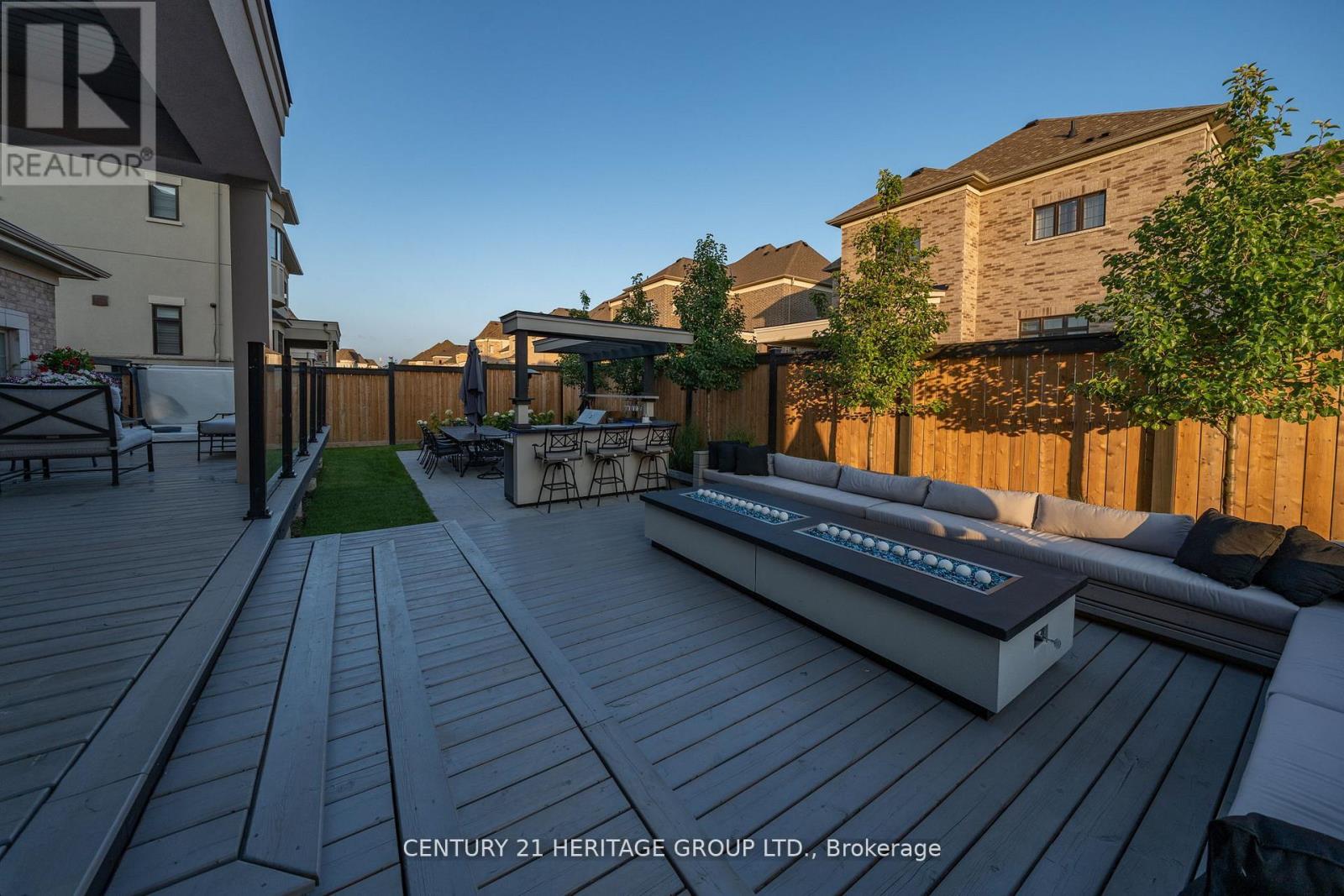 43 Sir Henry Court, King, Ontario  L7B 0P5 - Photo 11 - N12969092