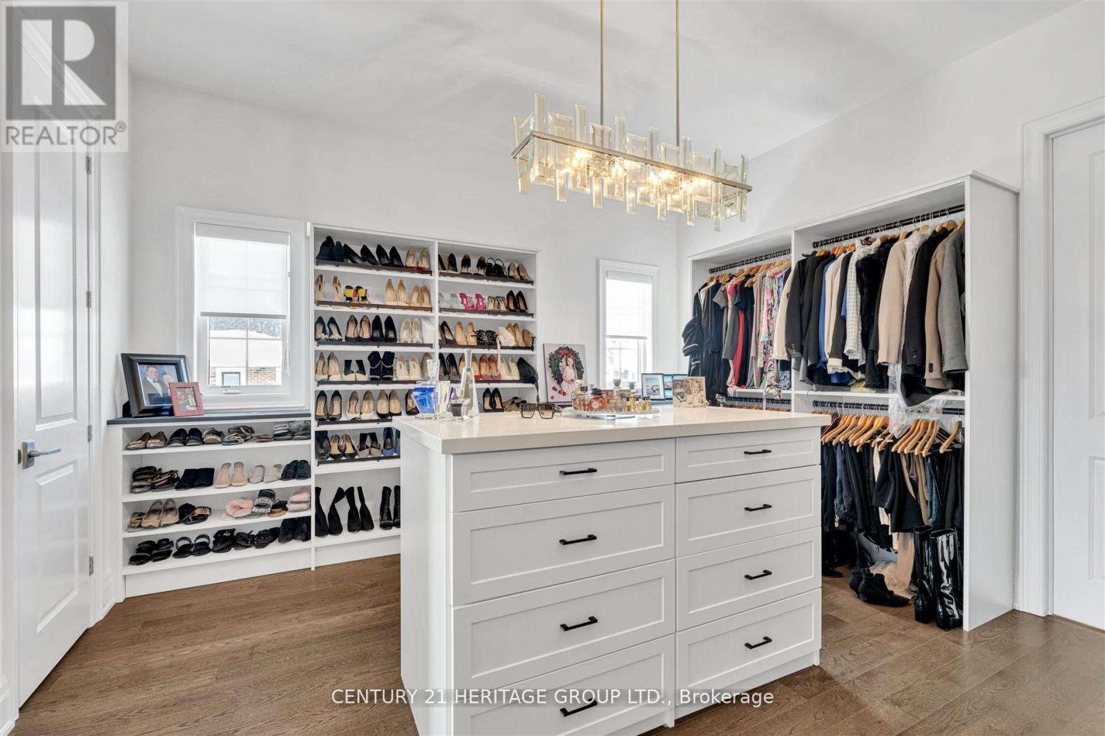 43 Sir Henry Court, King, Ontario  L7B 0P5 - Photo 38 - N12969092