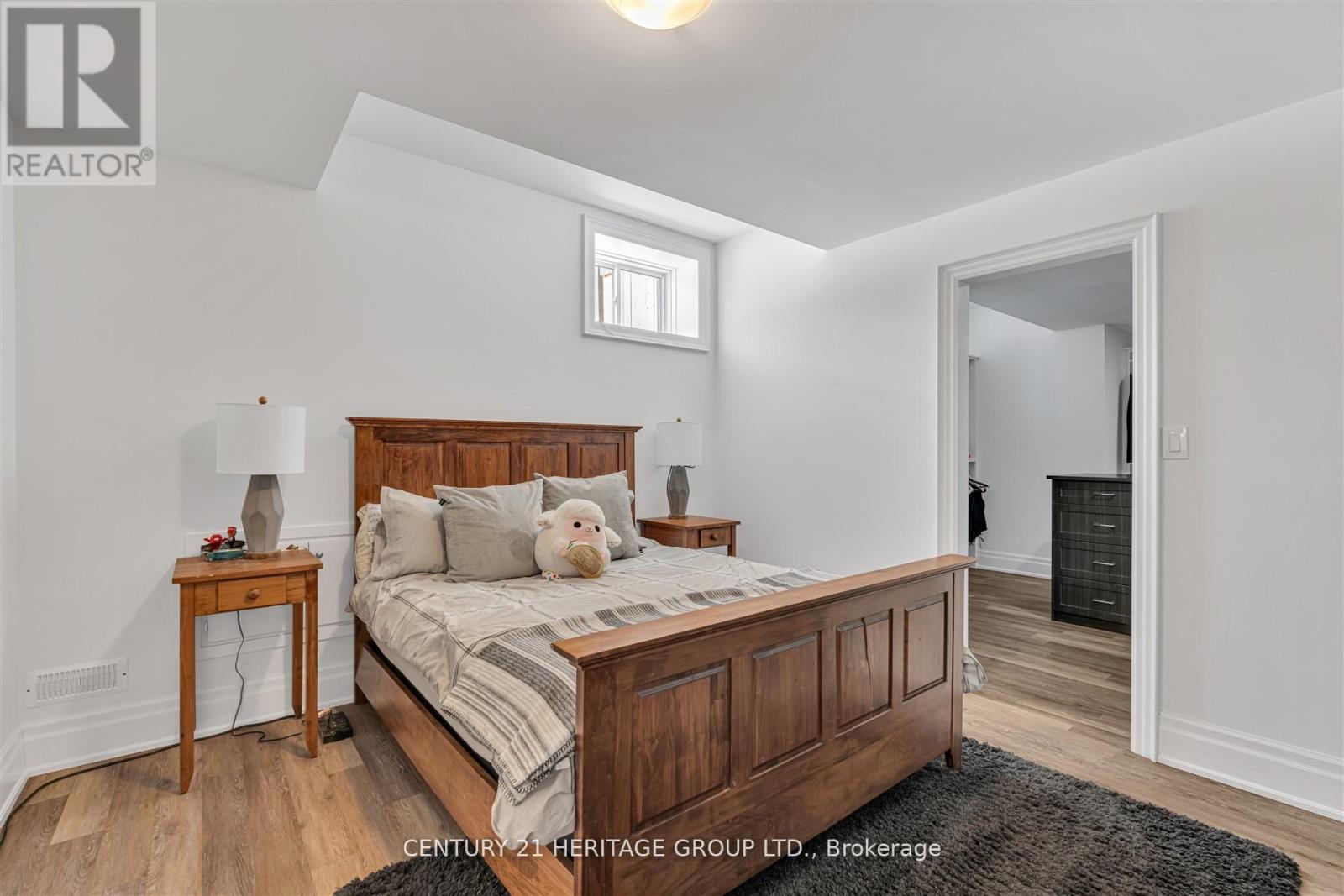 43 Sir Henry Court, King, Ontario  L7B 0P5 - Photo 48 - N12969092