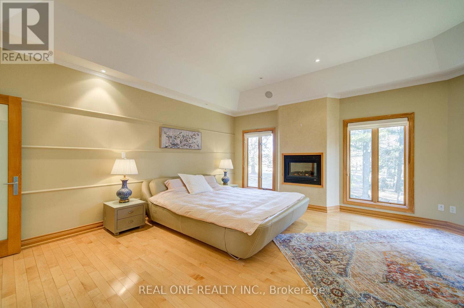 24 Maplehyrn Avenue, East Gwillimbury, Ontario  L0G 1V0 - Photo 21 - N12969182