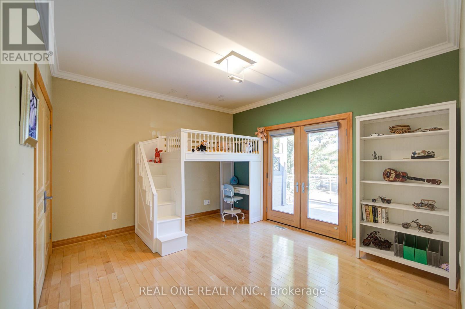 24 Maplehyrn Avenue, East Gwillimbury, Ontario  L0G 1V0 - Photo 29 - N12969182