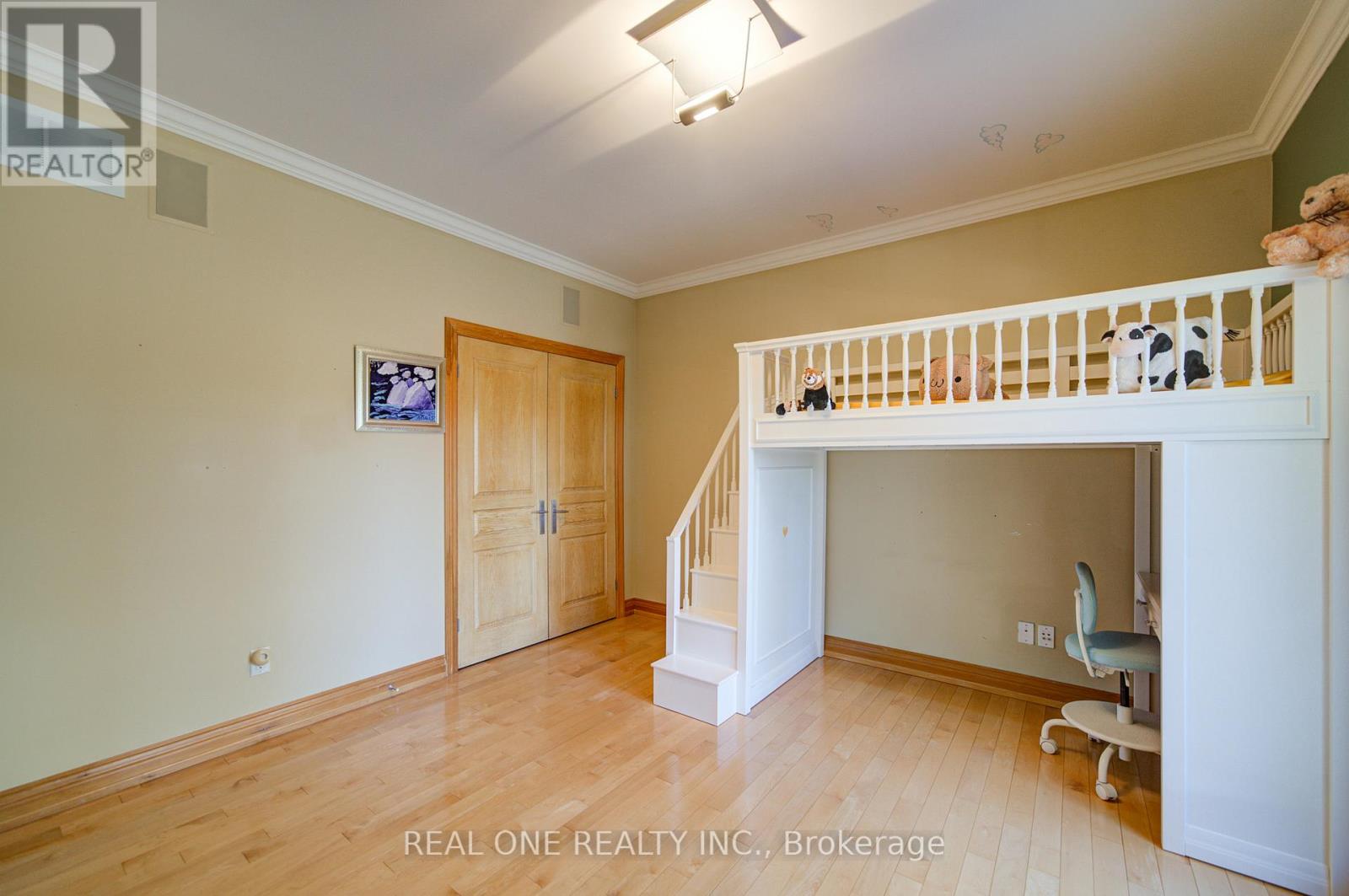 24 Maplehyrn Avenue, East Gwillimbury, Ontario  L0G 1V0 - Photo 30 - N12969182