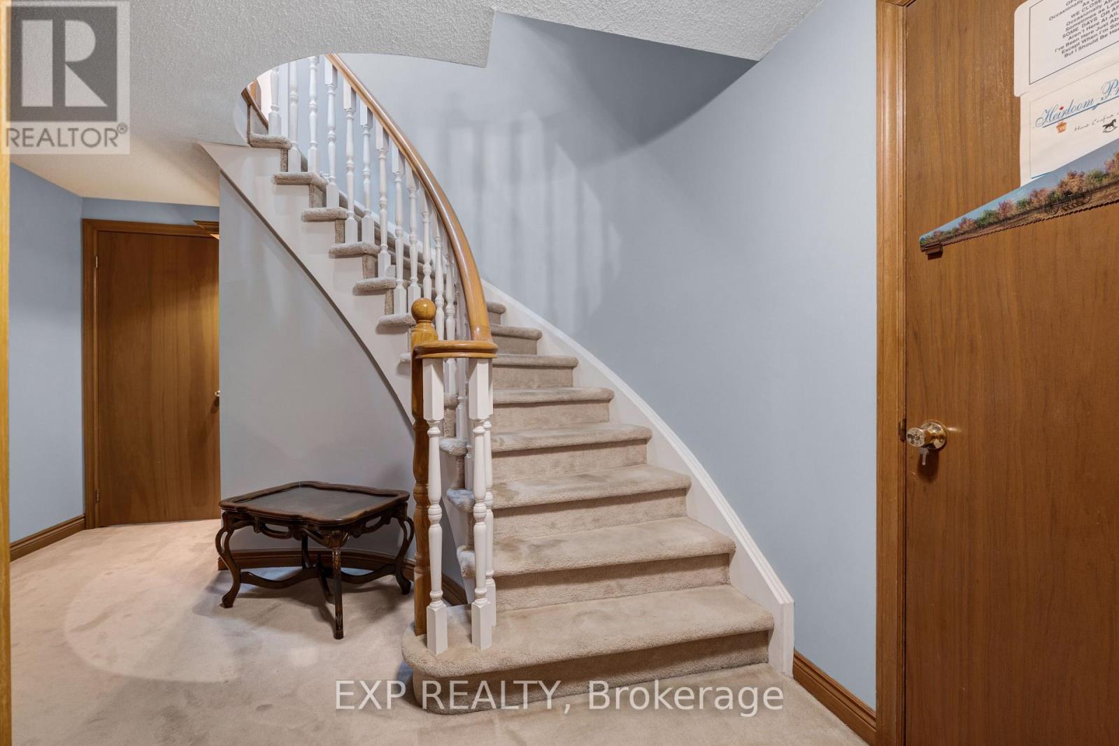 103 Compton Crescent, Bradford West Gwillimbury, Ontario  L3Z 2X7 - Photo 32 - N12969198