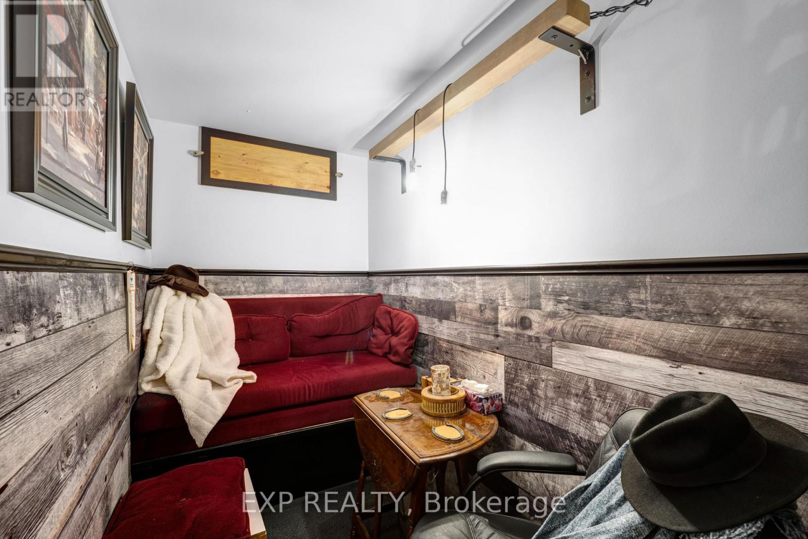 103 Compton Crescent, Bradford West Gwillimbury, Ontario  L3Z 2X7 - Photo 33 - N12969198