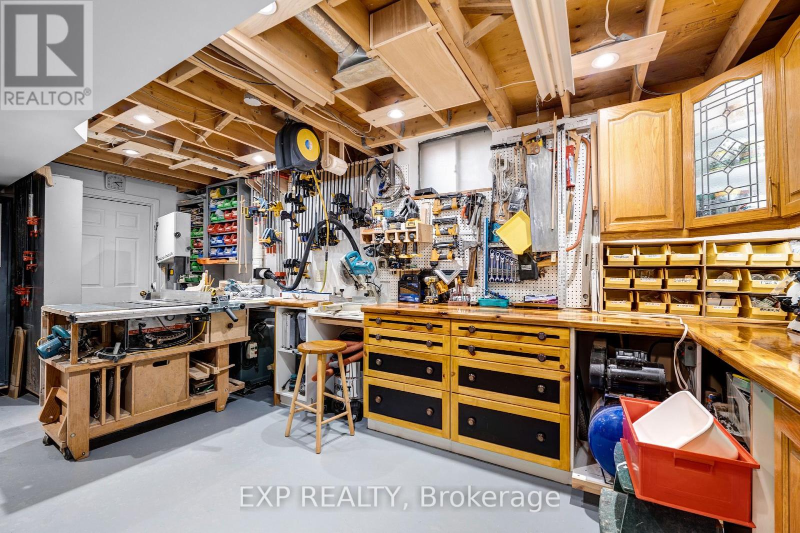 103 Compton Crescent, Bradford West Gwillimbury, Ontario  L3Z 2X7 - Photo 35 - N12969198