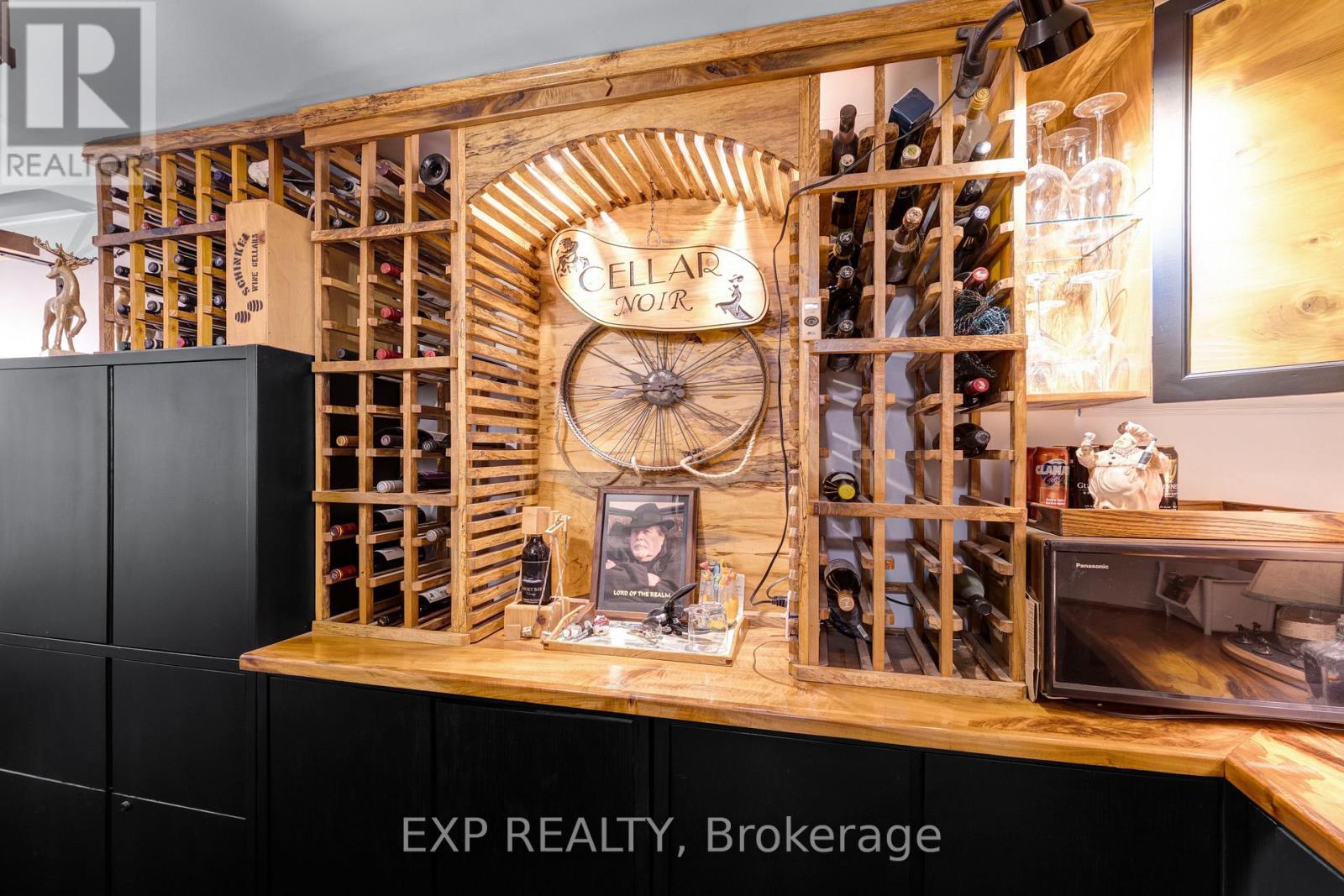 103 Compton Crescent, Bradford West Gwillimbury, Ontario  L3Z 2X7 - Photo 36 - N12969198