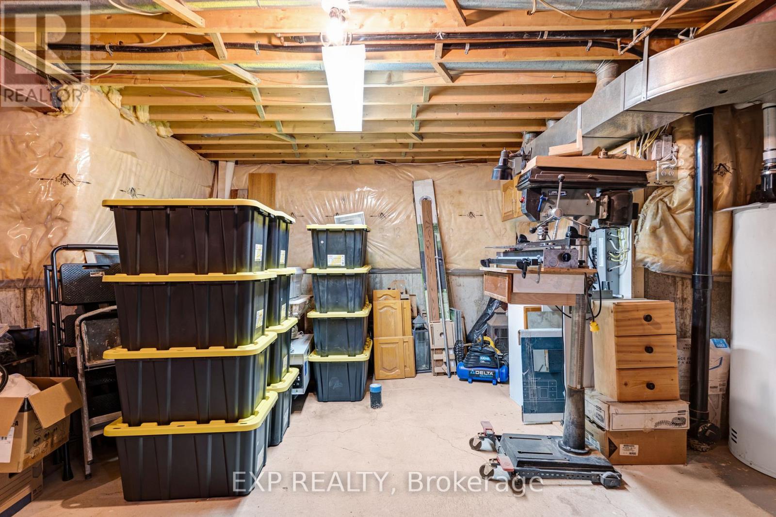 103 Compton Crescent, Bradford West Gwillimbury, Ontario  L3Z 2X7 - Photo 39 - N12969198