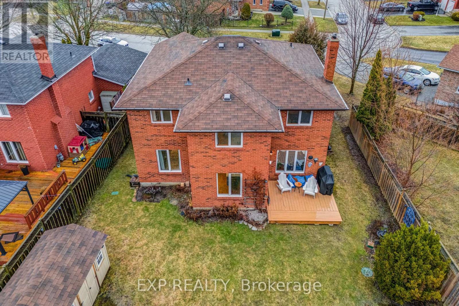 103 Compton Crescent, Bradford West Gwillimbury, Ontario  L3Z 2X7 - Photo 40 - N12969198