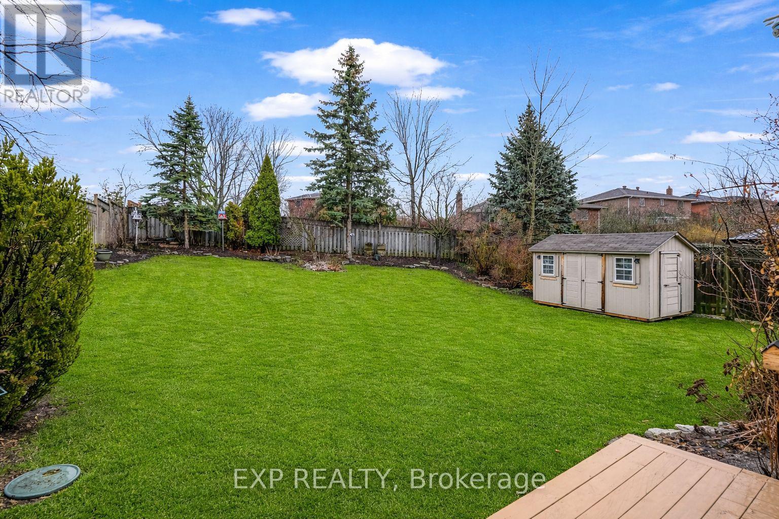 103 Compton Crescent, Bradford West Gwillimbury, Ontario  L3Z 2X7 - Photo 42 - N12969198