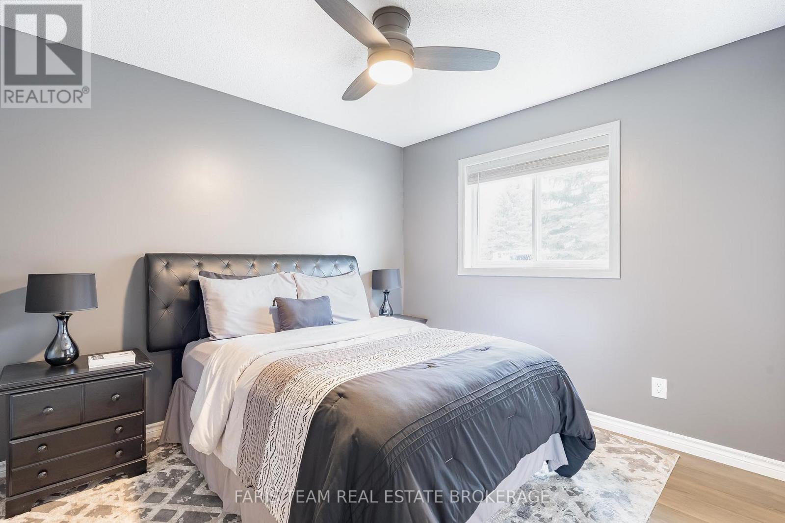 1056 Winnifred Court, Innisfil, Ontario  L9S 2B3 - Photo 21 - N12969220