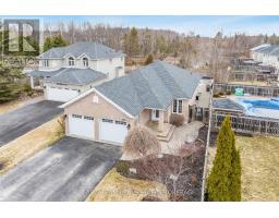 1056 WINNIFRED COURT, Innisfil, Ontario