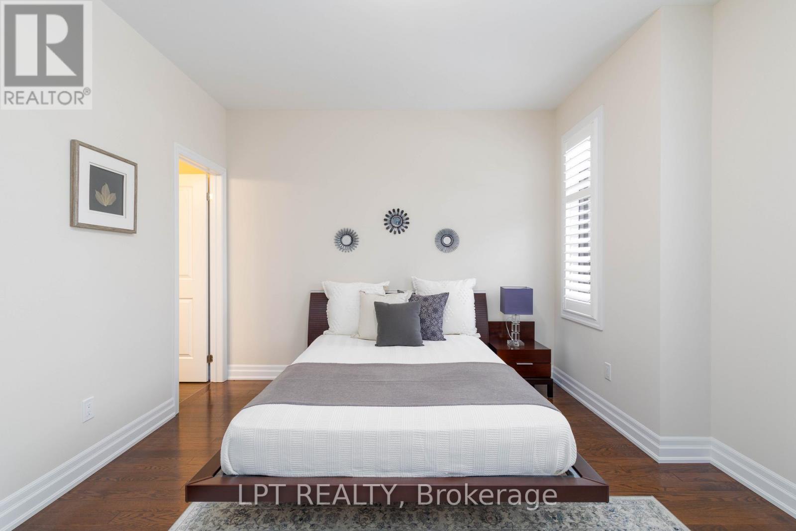 113 Burns Boulevard, King, Ontario  L7B 0M5 - Photo 26 - N12969224