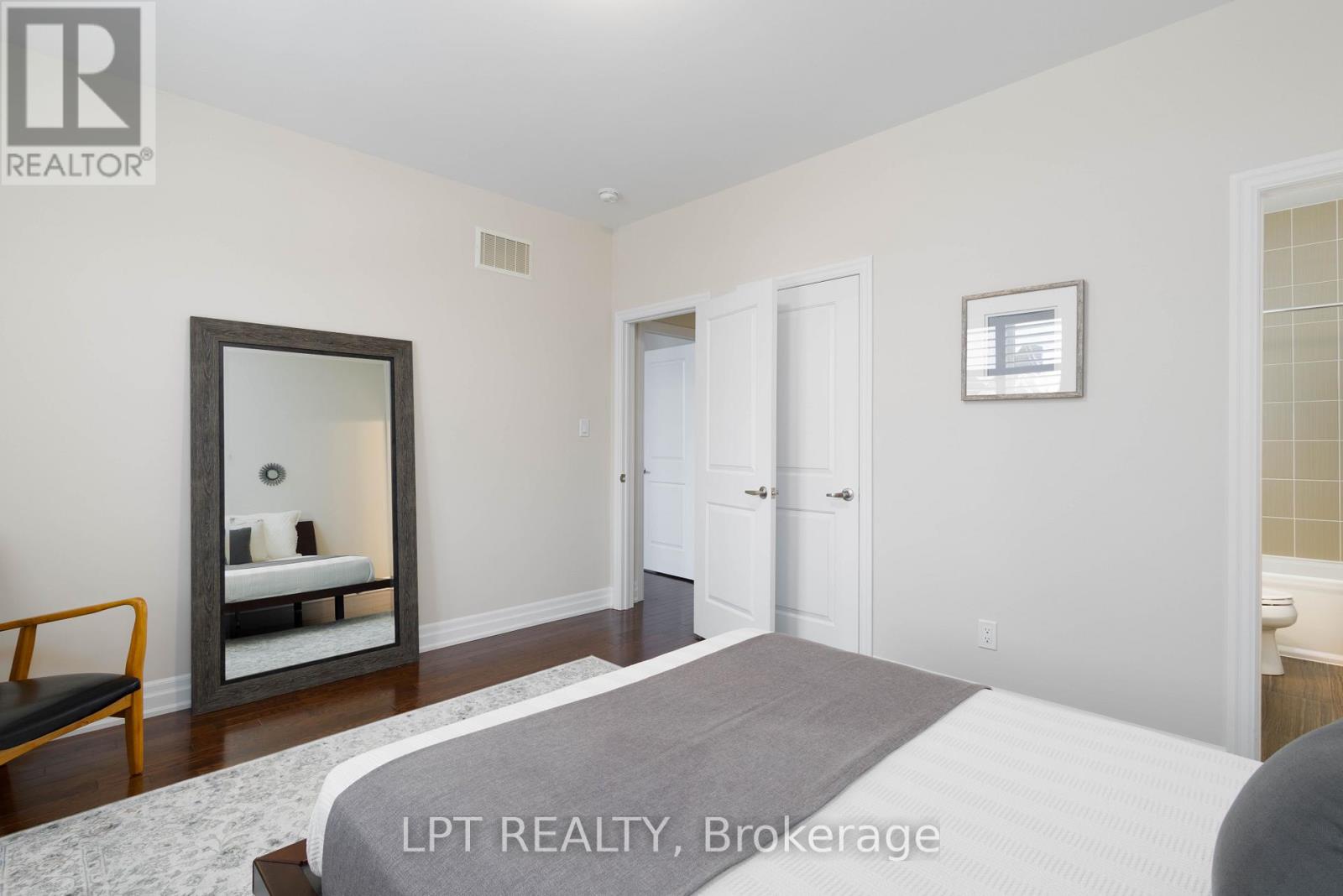 113 Burns Boulevard, King, Ontario  L7B 0M5 - Photo 28 - N12969224