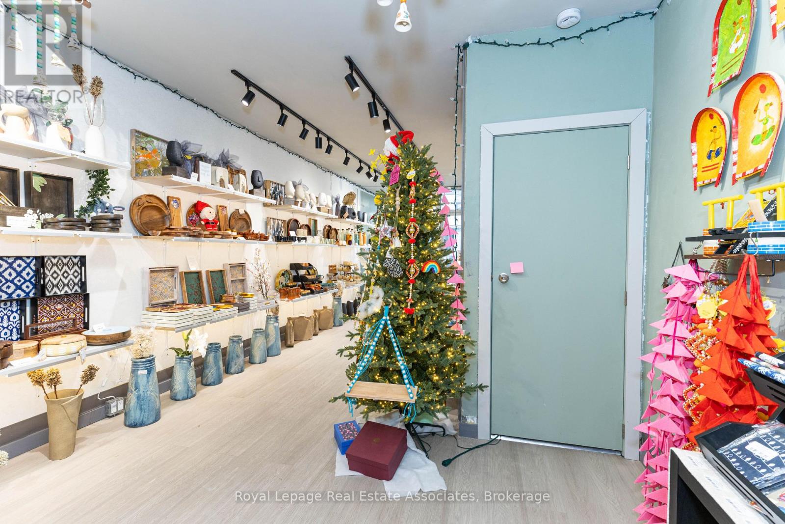 618 Queen Street W, Toronto, Ontario  M6J 1E4 - Photo 11 - C12935496