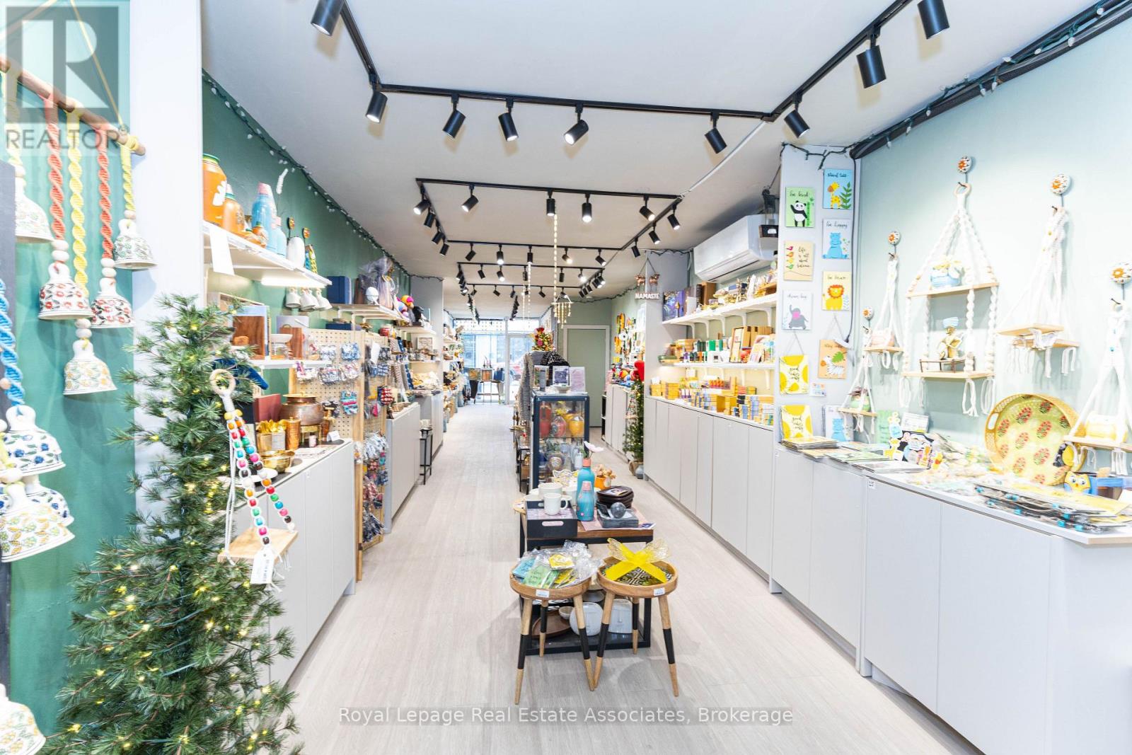 618 Queen Street W, Toronto, Ontario  M6J 1E4 - Photo 8 - C12935496