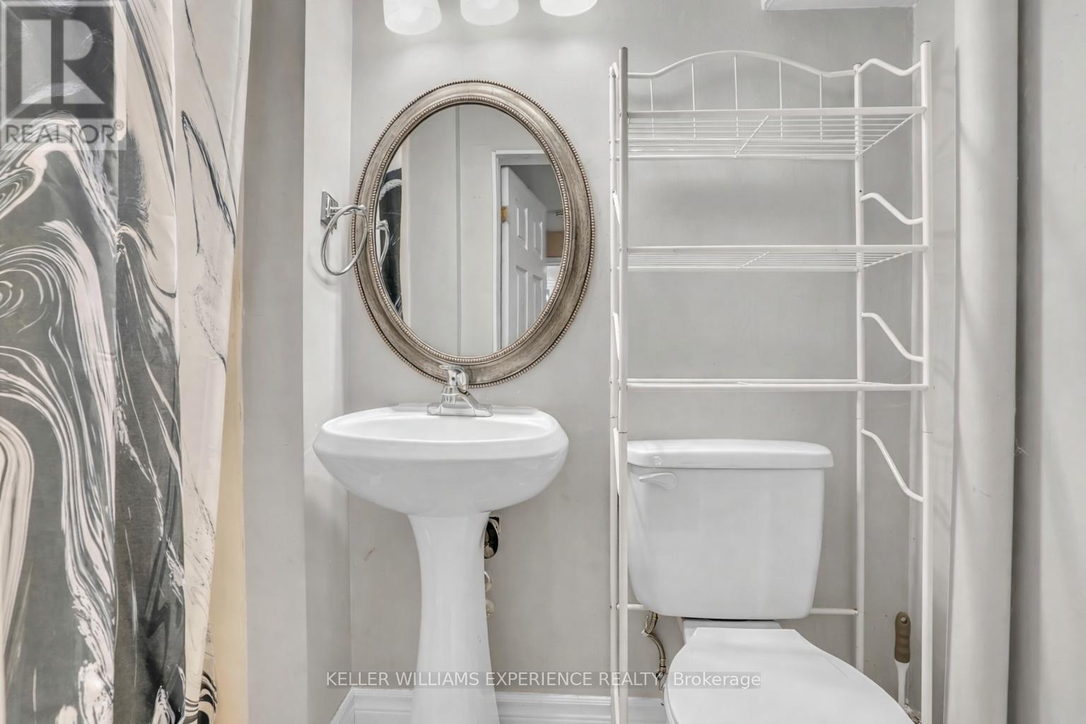 24 Lindsay Court, Barrie, Ontario  L4M 6G5 - Photo 18 - S12969214