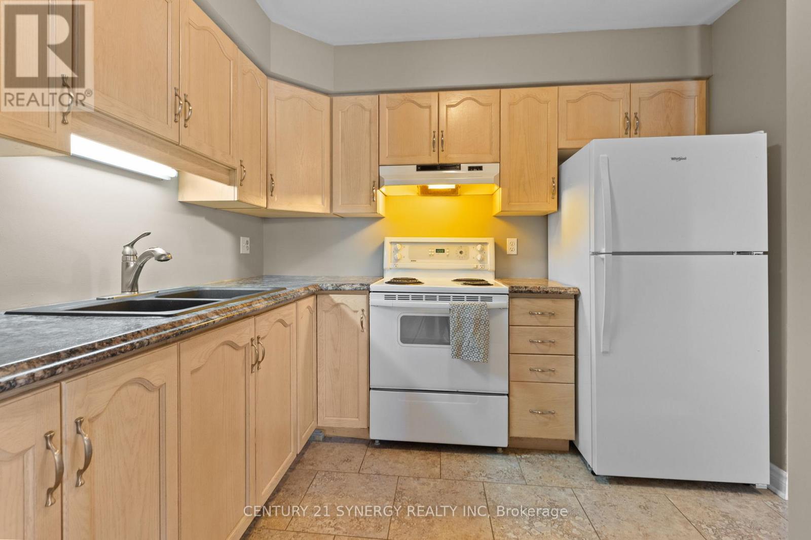 12 - 240 Mississippi Court, Carleton Place, Ontario  K7C 4R1 - Photo 14 - X12788148