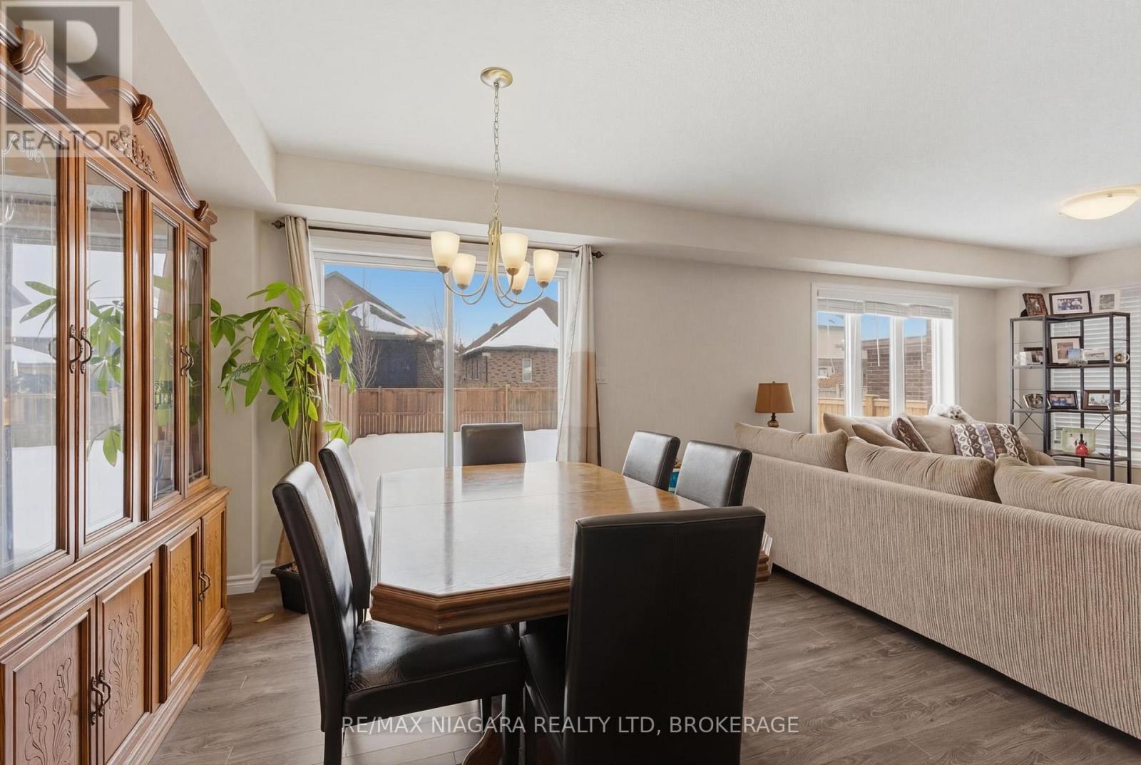 68 Abbott Place, Pelham, Ontario  L0S 1E5 - Photo 14 - X12794110