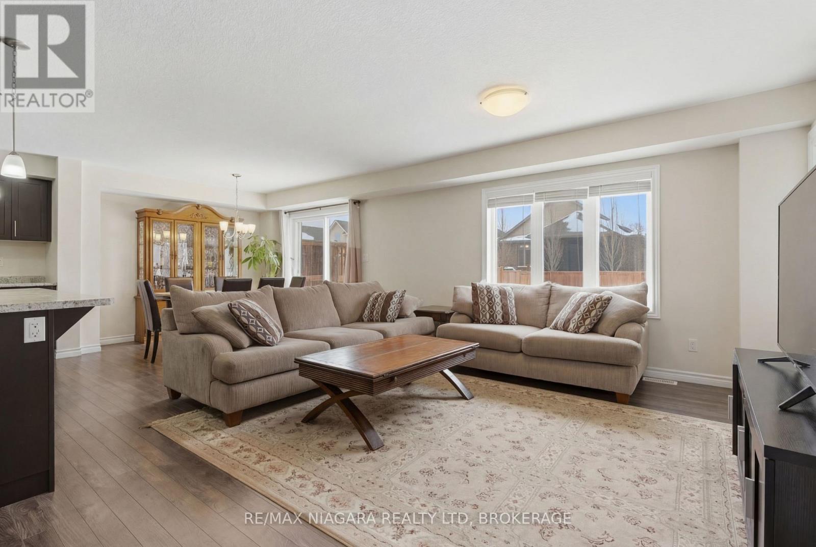 68 Abbott Place, Pelham, Ontario  L0S 1E5 - Photo 5 - X12794110