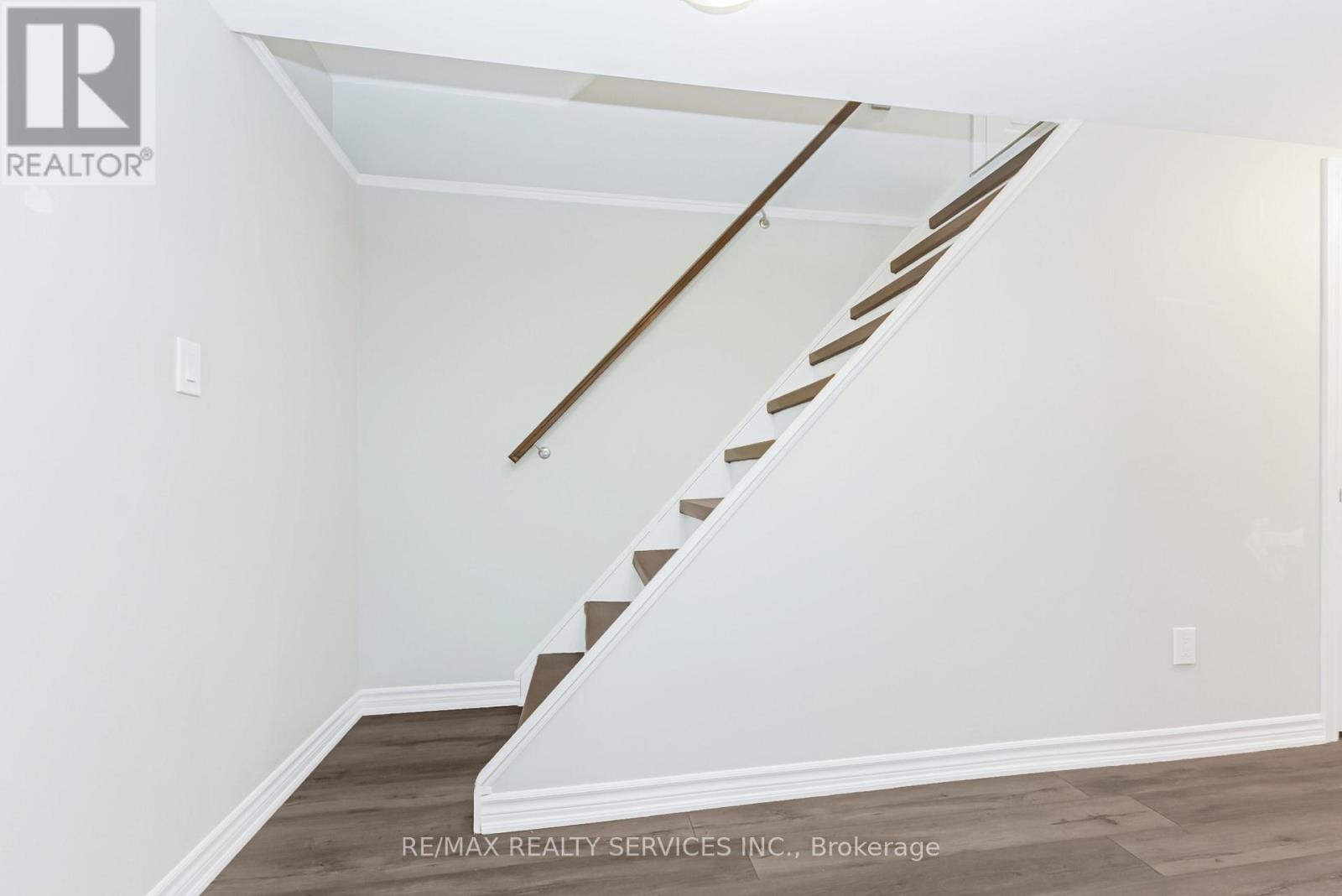 86 Glenmore Crescent, Brampton, Ontario  L6S 1H8 - Photo 28 - W12956858