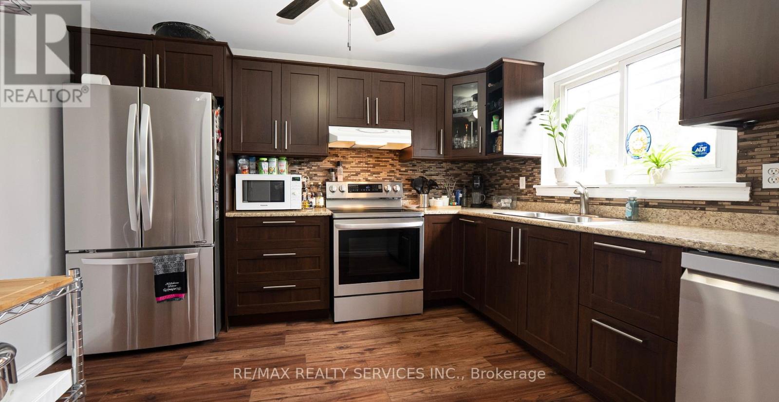 86 Glenmore Crescent, Brampton, Ontario  L6S 1H8 - Photo 14 - W12956858