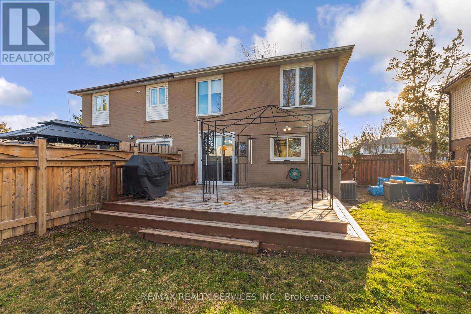 86 Glenmore Crescent, Brampton, Ontario  L6S 1H8 - Photo 36 - W12956858