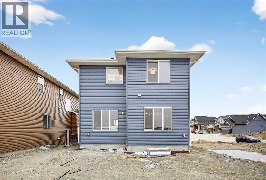 218 Bayview Park Sw, Airdrie, Alberta  T4B 3B1 - Photo 43 - A2298006