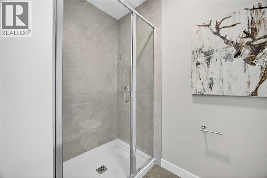 218 Bayview Park Sw, Airdrie, Alberta  T4B 3B1 - Photo 31 - A2298006