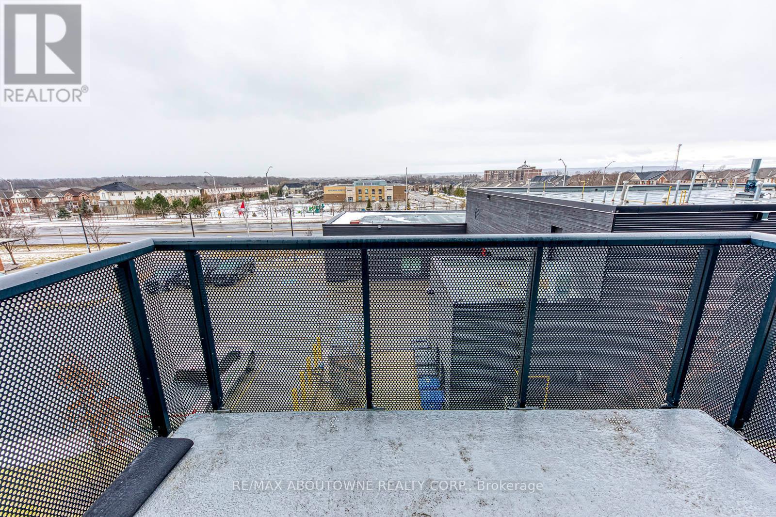 238 - 2450 Old Bronte Road, Oakville, Ontario  L6M 5P6 - Photo 10 - W12969100