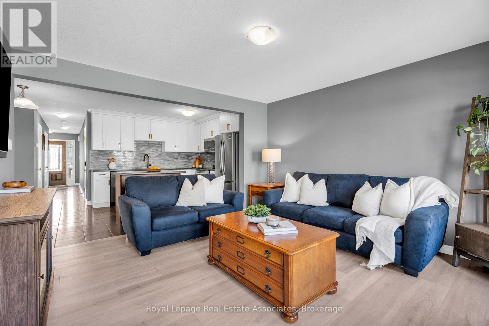 110 Winterton Court, Orangeville, Ontario  L9W 6Z7 - Photo 19 - W12969104