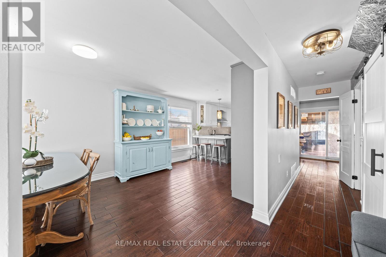 23 Majestic Crescent, Brampton, Ontario  L6S 3N1 - Photo 10 - W12969136