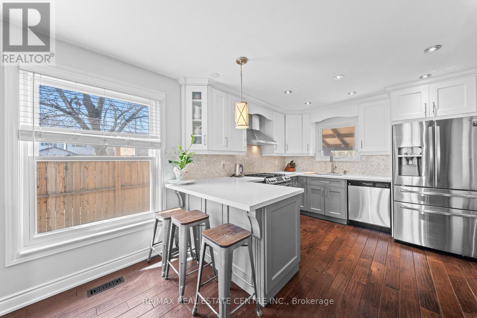 23 Majestic Crescent, Brampton, Ontario  L6S 3N1 - Photo 18 - W12969136