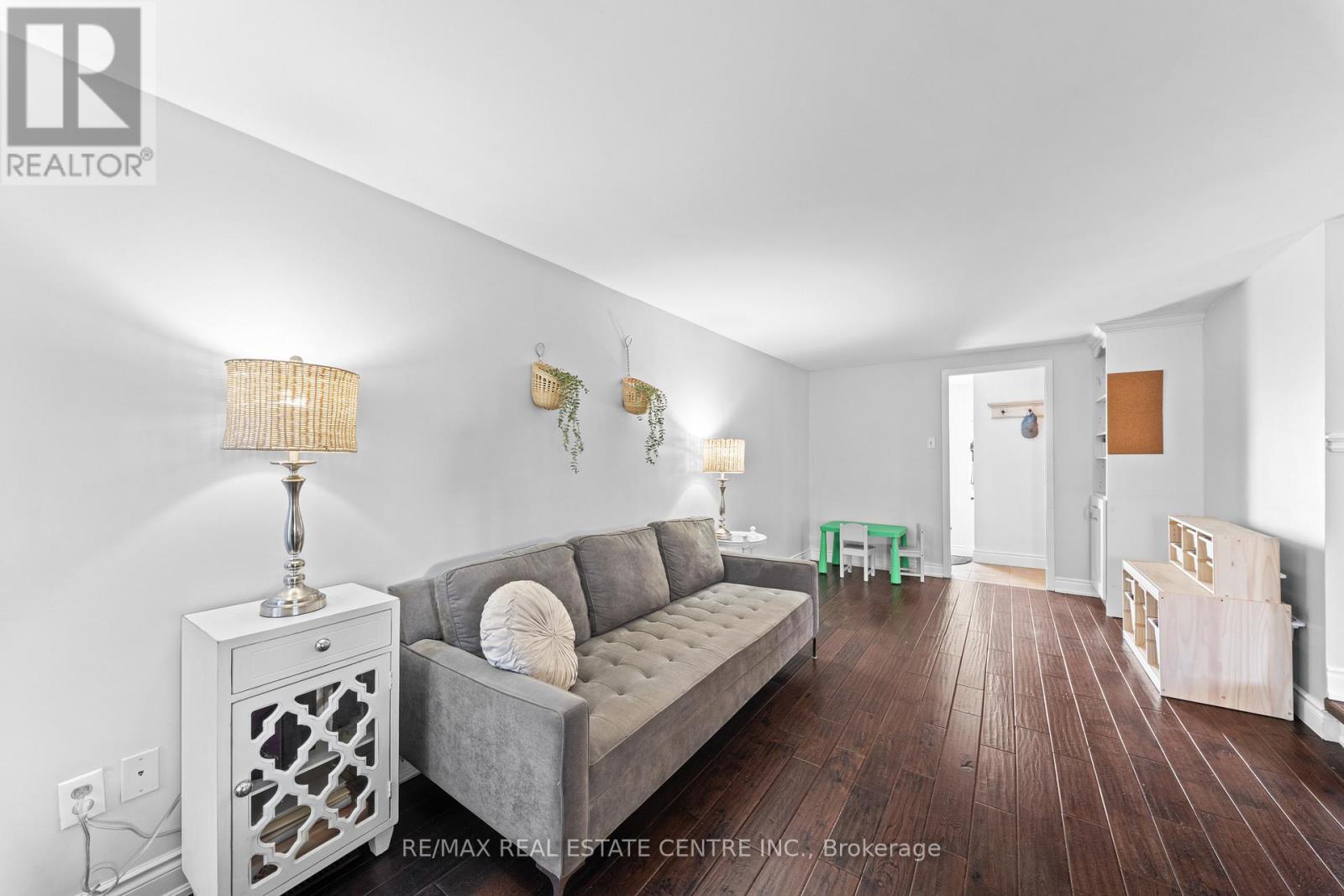 23 Majestic Crescent, Brampton, Ontario  L6S 3N1 - Photo 29 - W12969136