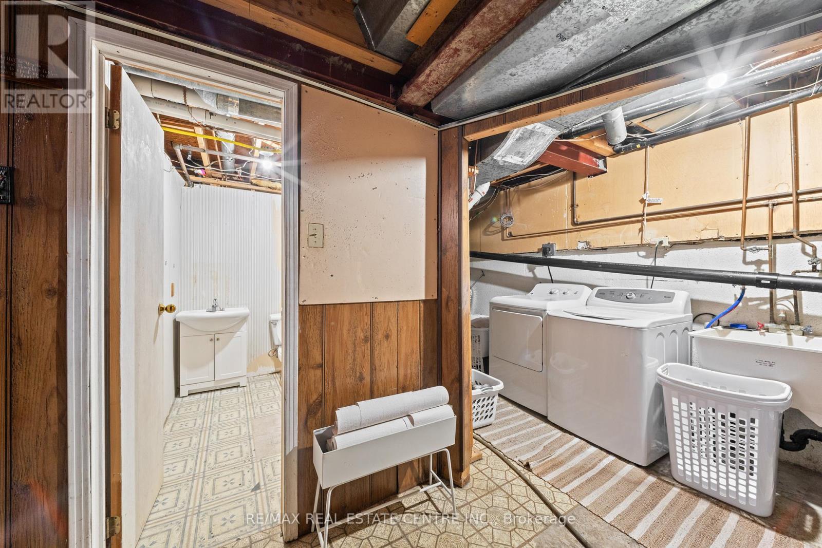 23 Majestic Crescent, Brampton, Ontario  L6S 3N1 - Photo 49 - W12969136