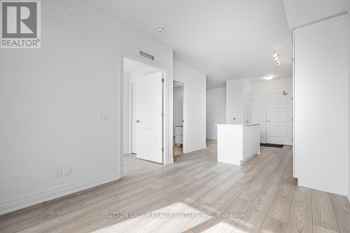 708 - 36 Elm Drive W, Mississauga, Ontario  L5B 1L9 - Photo 14 - W12969150