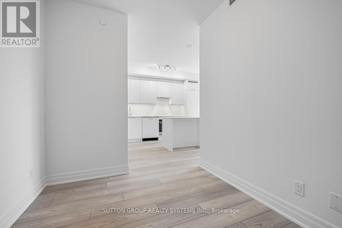 708 - 36 Elm Drive W, Mississauga, Ontario  L5B 1L9 - Photo 21 - W12969150