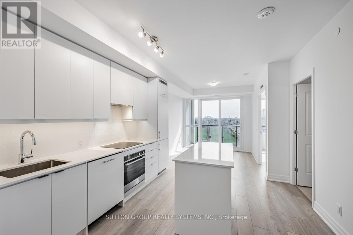 708 - 36 Elm Drive W, Mississauga, Ontario  L5B 1L9 - Photo 6 - W12969150