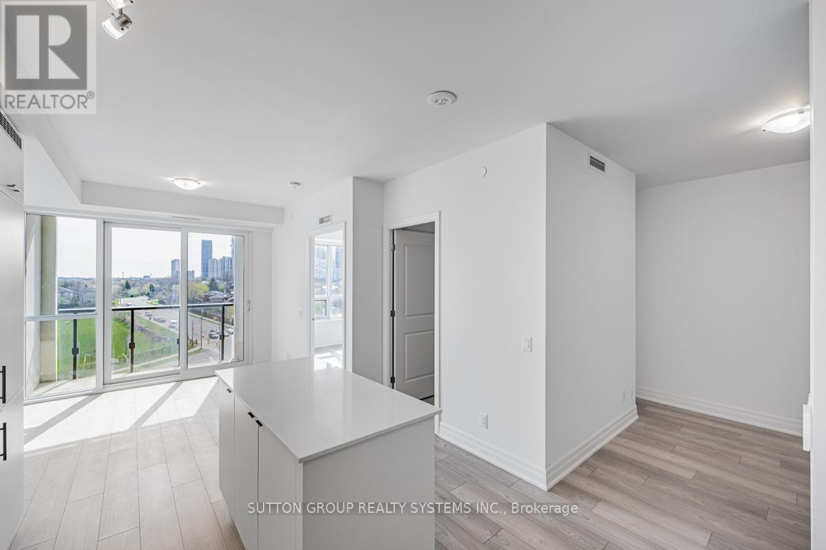 708 - 36 Elm Drive W, Mississauga, Ontario  L5B 1L9 - Photo 8 - W12969150