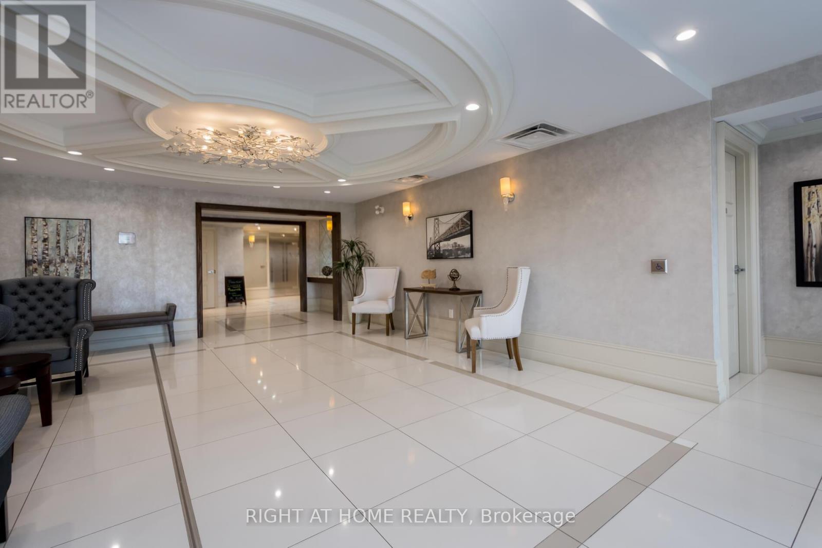 317 - 50 Via Rosedale, Brampton, Ontario  L6R 3Z7 - Photo 5 - W12969196