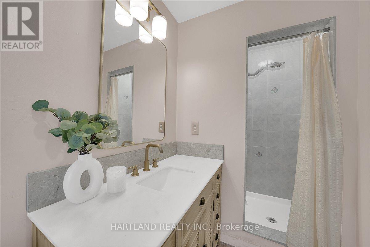 3770 Deepwood Heights, Mississauga, Ontario  L5M 7M9 - Photo 31 - W12969238