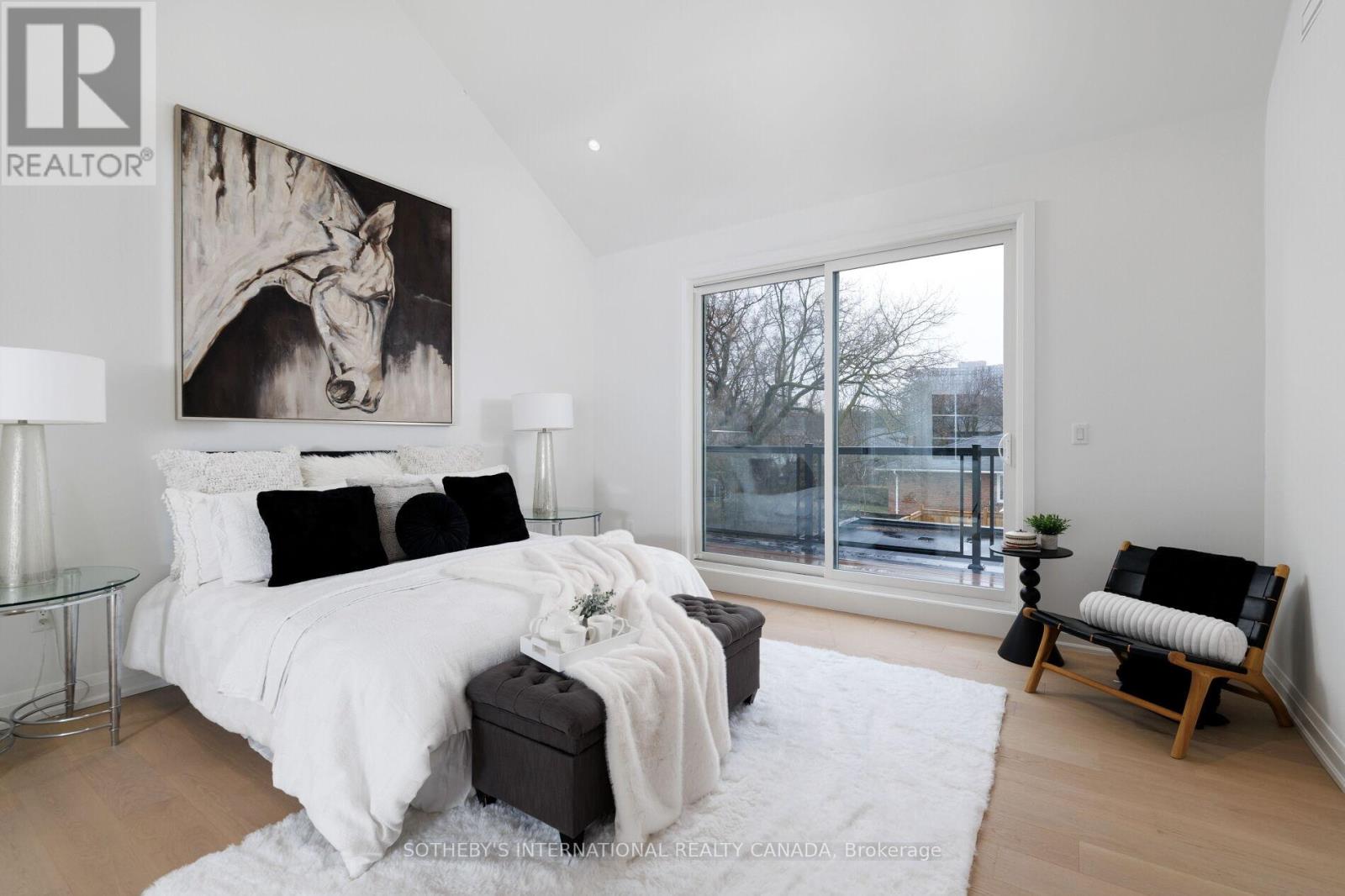 118 Warwood Road, Toronto, Ontario  M9B 5B7 - Photo 24 - W12969248