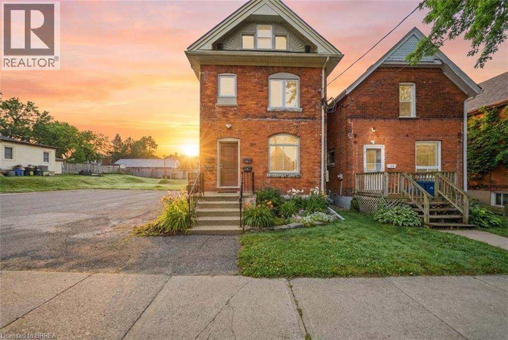 169 DARLING Street, Brantford, Ontario