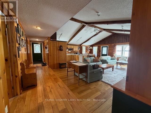 135 Driftwood Shores Road, Kawartha Lakes, Ontario  K0M 2B0 - Photo 5 - X12969144