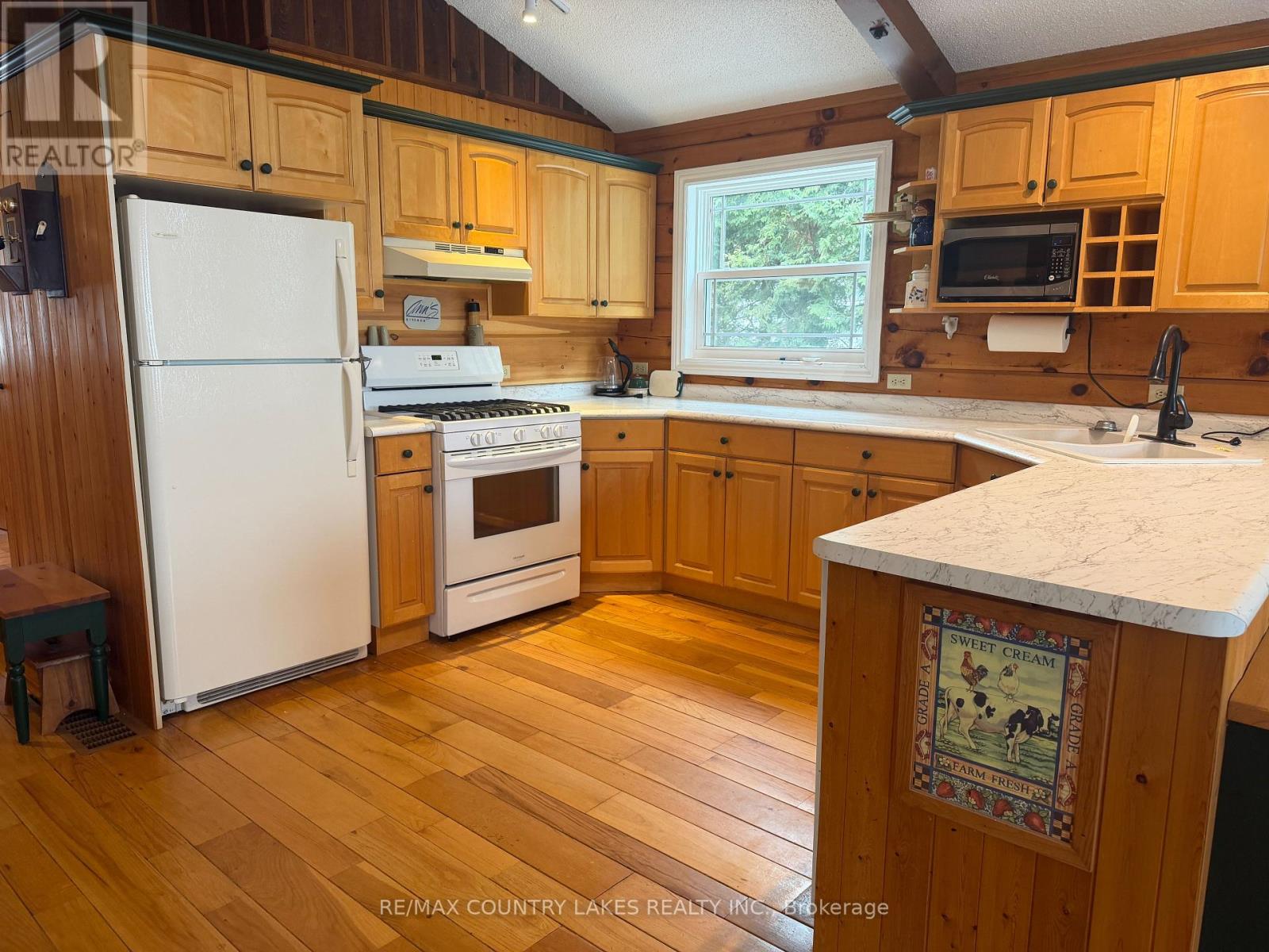 135 Driftwood Shores Road, Kawartha Lakes, Ontario  K0M 2B0 - Photo 7 - X12969144