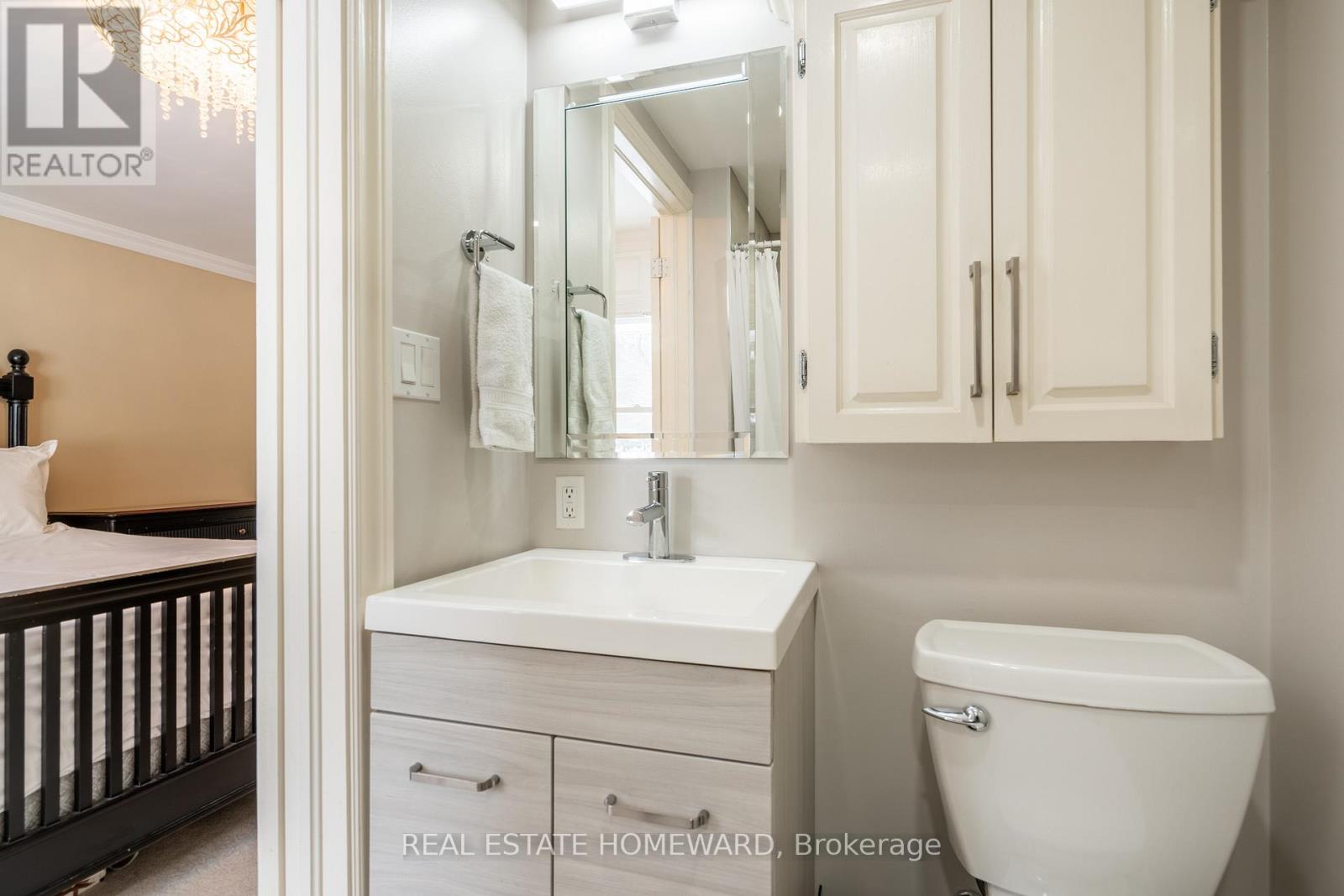 63 Cait Court, Hamilton, Ontario  L5G 1M3 - Photo 14 - X12969170