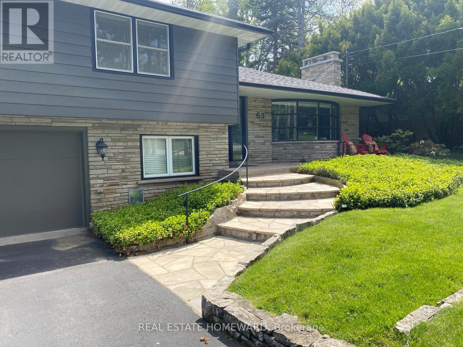 63 Cait Court, Hamilton, Ontario  L5G 1M3 - Photo 3 - X12969170